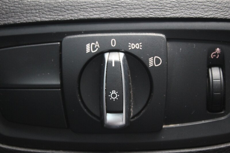 2021 BMW X1 sDrive28i - Photo 38 - Lexington, SC 29073