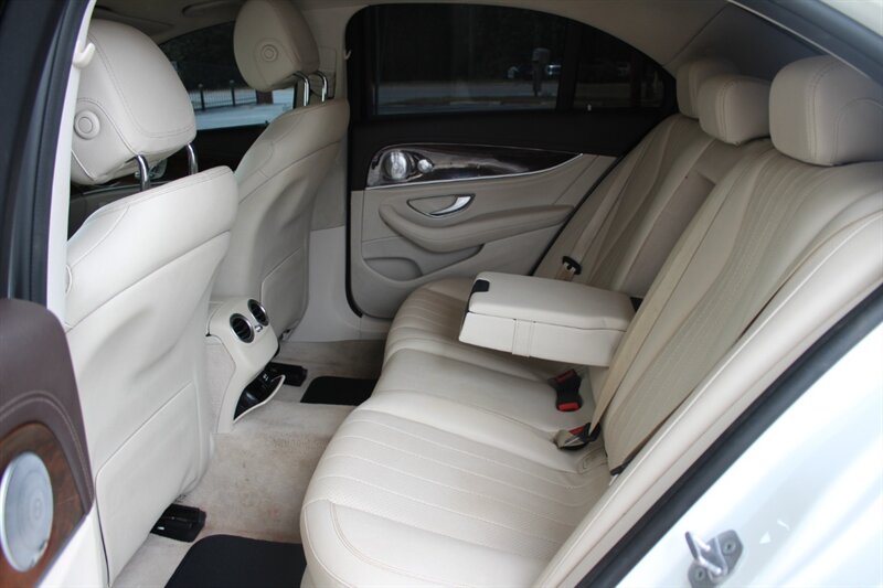 2018 Mercedes-Benz E 300 4MATIC - Photo 21 - Lexington, SC 29073
