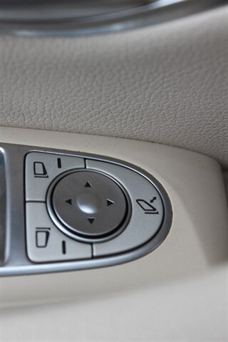 2018 Mercedes-Benz E 300 4MATIC - Photo 48 - Lexington, SC 29073
