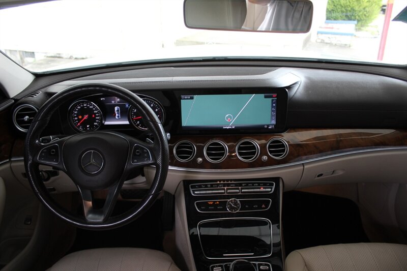 2018 Mercedes-Benz E 300 4MATIC - Photo 23 - Lexington, SC 29073