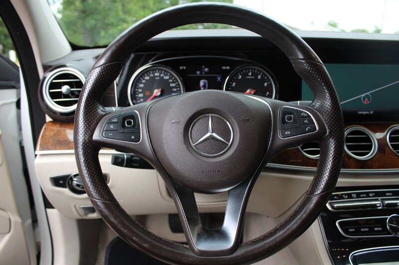 2018 Mercedes-Benz E 300 4MATIC - Photo 32 - Lexington, SC 29073