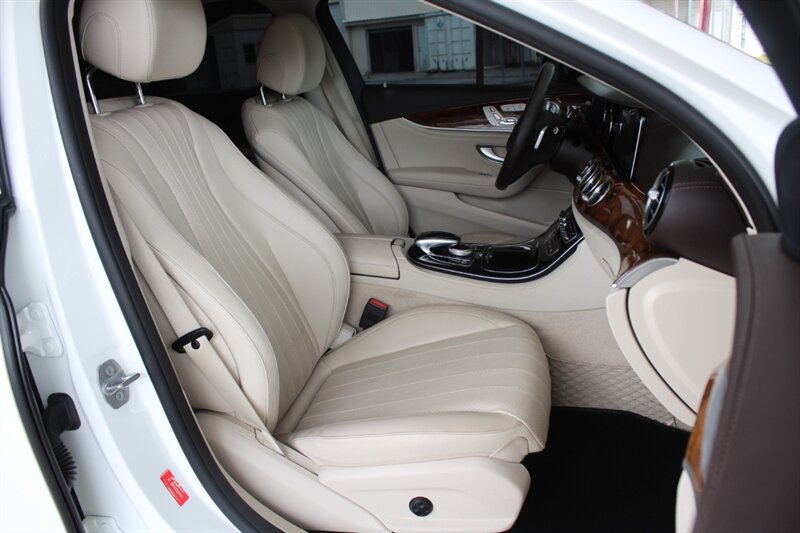 2018 Mercedes-Benz E 300 4MATIC - Photo 29 - Lexington, SC 29073
