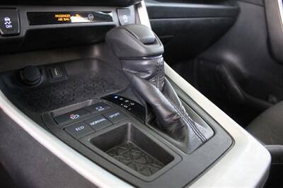 2020 Toyota RAV4 XLE   - Photo 33 - Lexington, SC 29073
