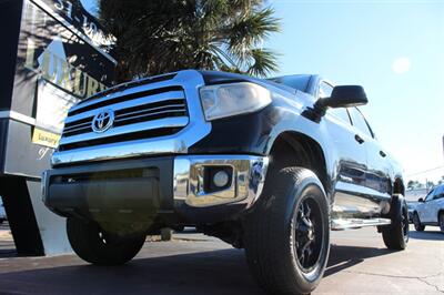 2016 Toyota Tundra SR5 Truck