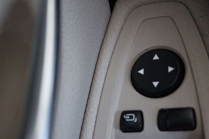 2018 BMW 320i - Photo 30 - Lexington, SC 29073