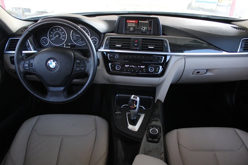 2018 BMW 320i - Photo 20 - Lexington, SC 29073