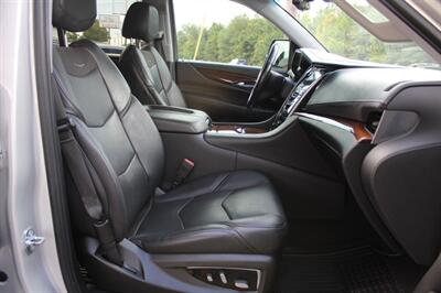 2020 Cadillac Escalade Luxury   - Photo 36 - Lexington, SC 29073