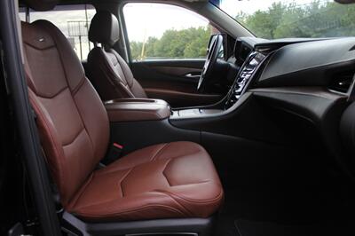 2017 Cadillac Escalade ESV Premium Luxury   - Photo 33 - Lexington, SC 29073