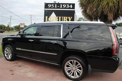 2017 Cadillac Escalade ESV Premium Luxury   - Photo 5 - Lexington, SC 29073