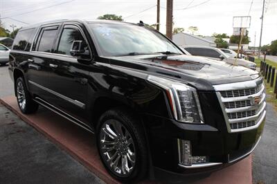 2017 Cadillac Escalade ESV Premium Luxury   - Photo 6 - Lexington, SC 29073