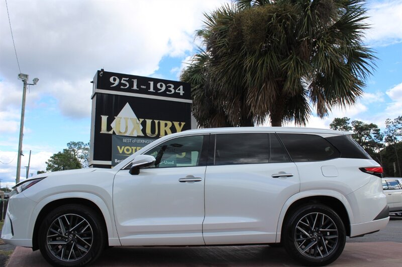 2025 Lexus TX 350 - Photo 5 - Lexington, SC 29073