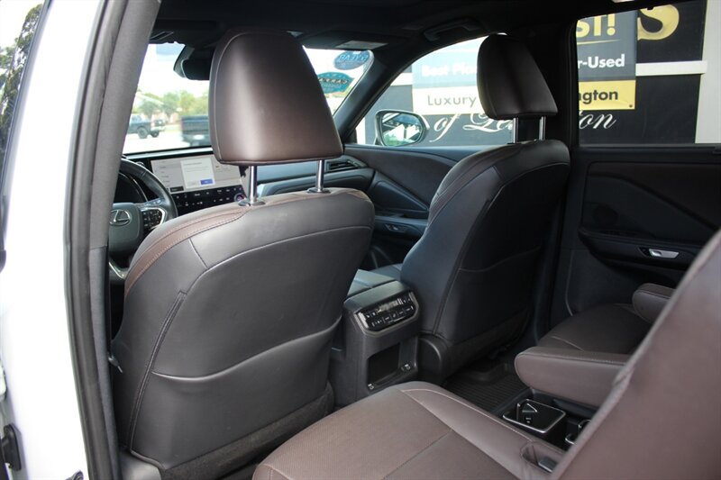 2025 Lexus TX 350 - Photo 22 - Lexington, SC 29073