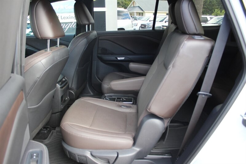 2025 Lexus TX 350 - Photo 21 - Lexington, SC 29073