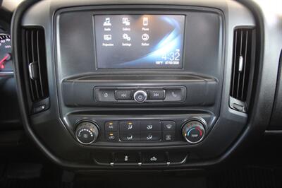 2018 Chevrolet Silverado 1500 Custom   - Photo 32 - Lexington, SC 29073