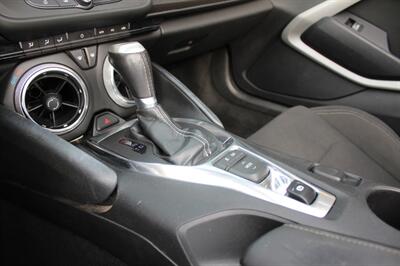 2019 Chevrolet Camaro LT   - Photo 34 - Lexington, SC 29073