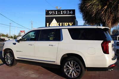 2022 GMC Yukon XL Denali   - Photo 11 - Lexington, SC 29073