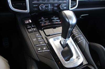 2016 Porsche Cayenne   - Photo 42 - Lexington, SC 29073