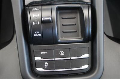 2016 Porsche Cayenne   - Photo 41 - Lexington, SC 29073