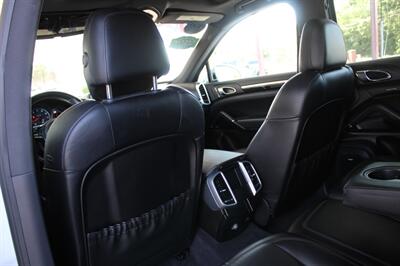 2016 Porsche Cayenne   - Photo 24 - Lexington, SC 29073