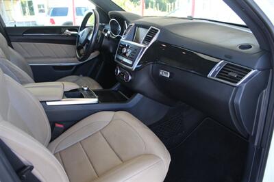 2016 Mercedes-Benz GL 550 4MATIC   - Photo 39 - Lexington, SC 29073