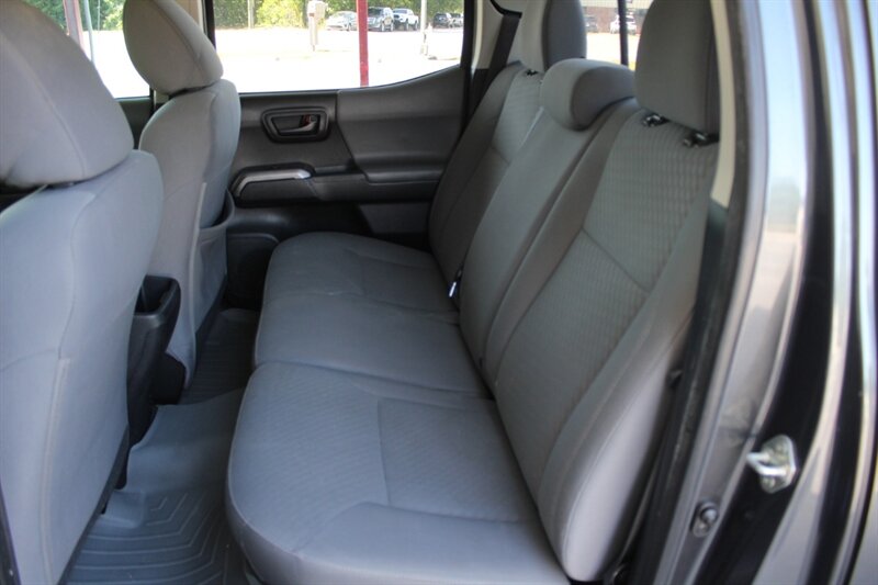 2020 Toyota Tacoma SR5 V6 - Photo 22 - Lexington, SC 29073