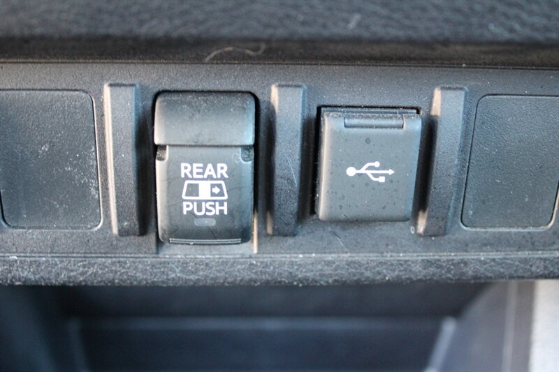 2020 Toyota Tacoma SR5 V6 - Photo 43 - Lexington, SC 29073