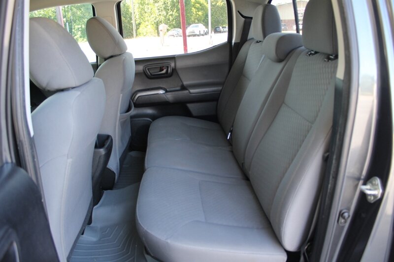 2020 Toyota Tacoma SR5 V6 - Photo 20 - Lexington, SC 29073