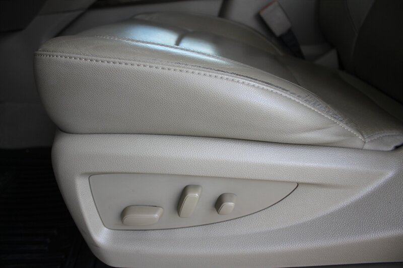 2020 GMC Yukon SLT - Photo 13 - Lexington, SC 29073