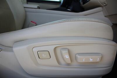 2015 Lexus ES 350   - Photo 20 - Lexington, SC 29073