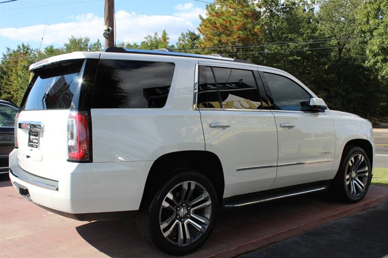 2019 Gmc Yukon Denali photo 11