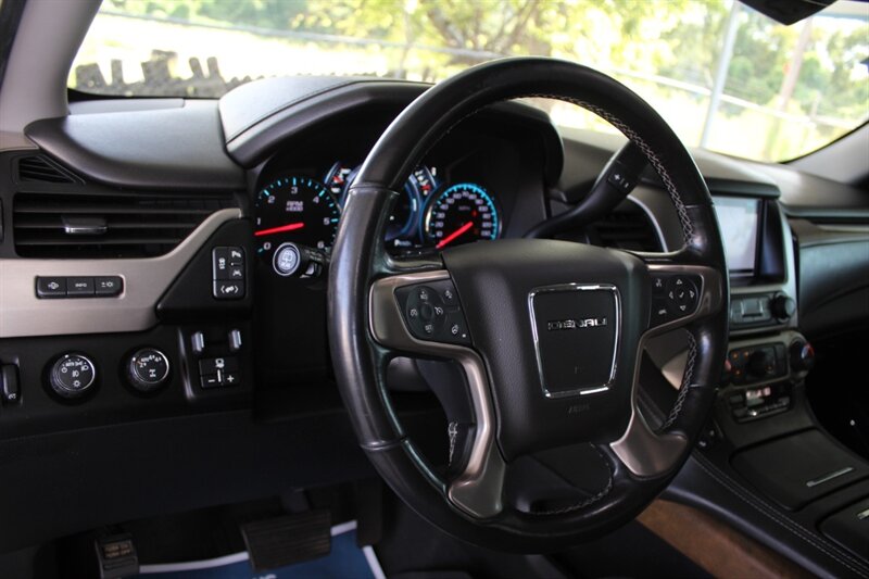 2019 Gmc Yukon Denali photo 15