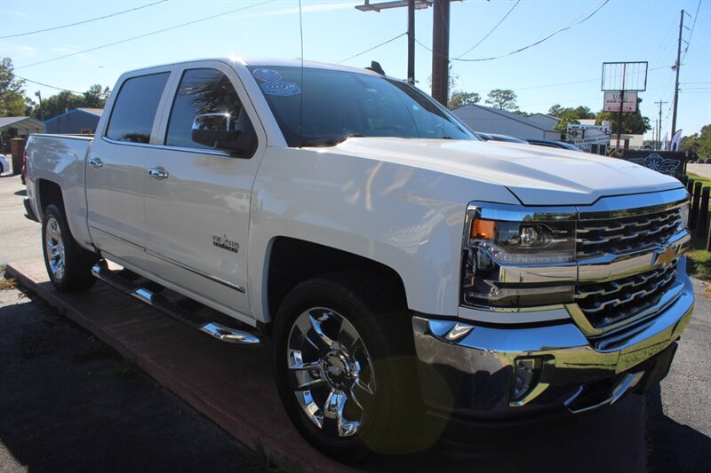 2018 Chevrolet Silverado 1500 LTZ - Photo 12 - Lexington, SC 29073