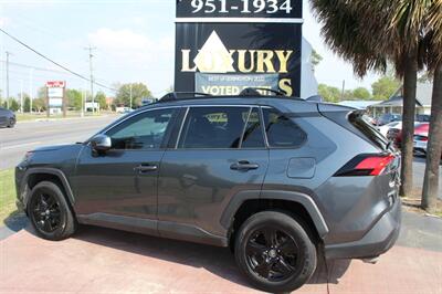2021 Toyota RAV4 XLE   - Photo 12 - Lexington, SC 29073
