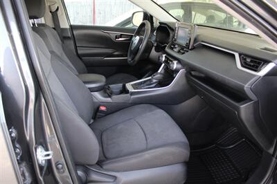 2021 Toyota RAV4 XLE   - Photo 26 - Lexington, SC 29073