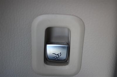 2017 Mercedes-Benz GLC GLC 300   - Photo 48 - Lexington, SC 29073