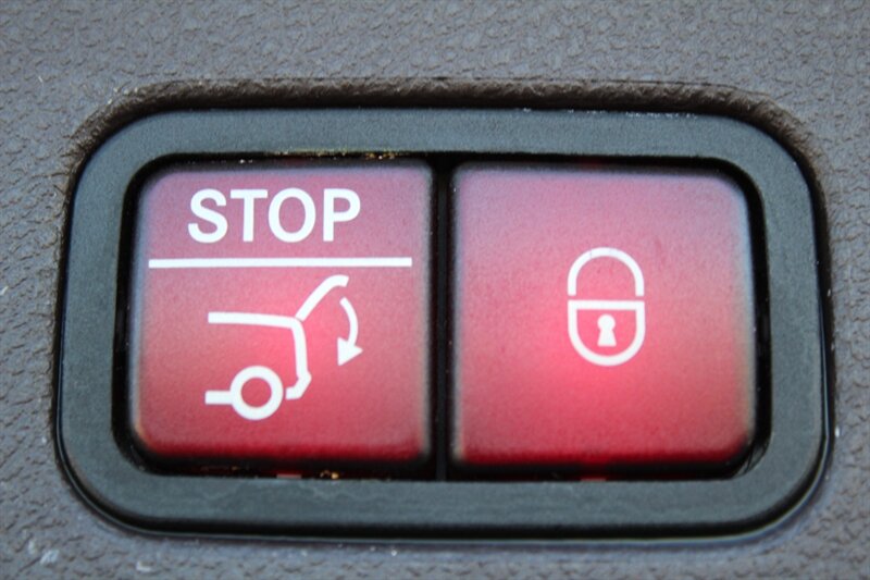 2016 Mercedes-Benz GLE 350 4MATIC - Photo 35 - Lexington, SC 29073