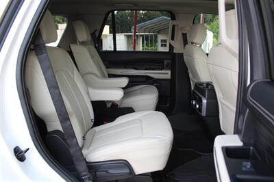 2021 Ford Expedition Platinum   - Photo 33 - Lexington, SC 29073
