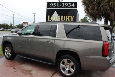 2018 Chevrolet Suburban LT   - Photo 14 - Lexington, SC 29073