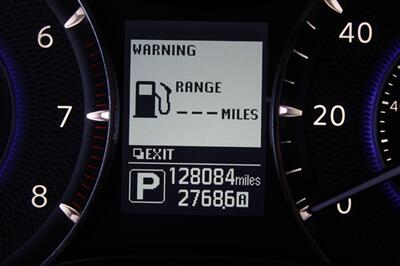 2017 INFINITI QX80   - Photo 39 - Lexington, SC 29073