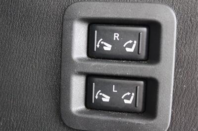 2017 INFINITI QX80   - Photo 26 - Lexington, SC 29073