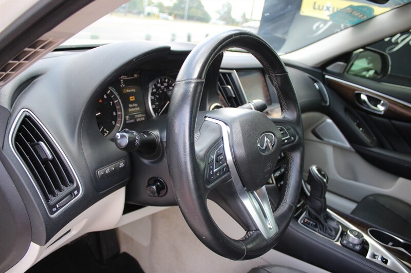 2018 INFINITI Q50 3.0T Luxe - Photo 19 - Lexington, SC 29073