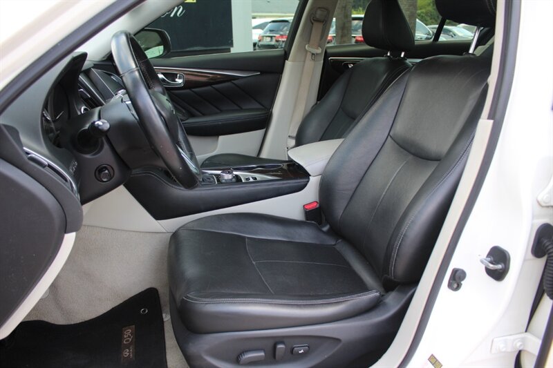 2018 INFINITI Q50 3.0T Luxe - Photo 17 - Lexington, SC 29073