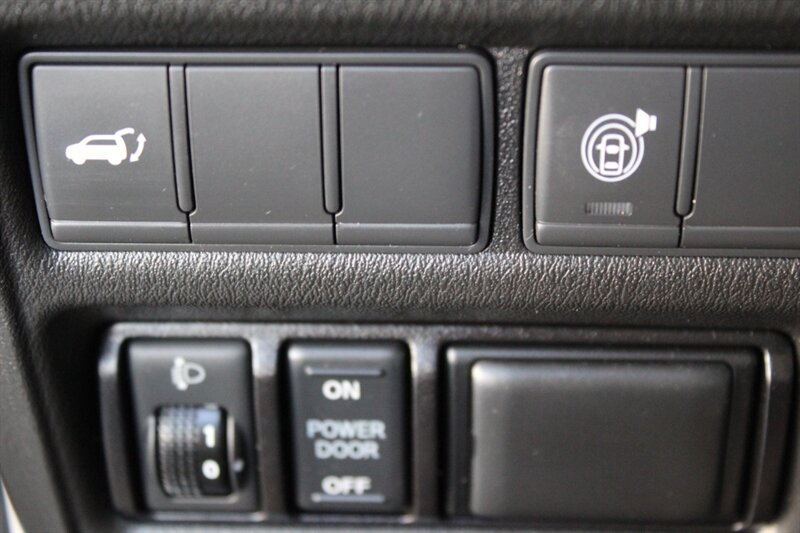 2018 Nissan Armada SL - Photo 37 - Lexington, SC 29073