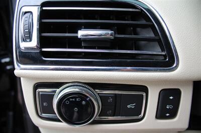 2018 Lincoln Navigator Premiere   - Photo 43 - Lexington, SC 29073