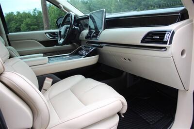 2018 Lincoln Navigator Premiere   - Photo 38 - Lexington, SC 29073