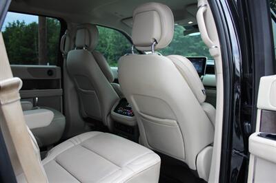 2018 Lincoln Navigator Premiere   - Photo 31 - Lexington, SC 29073