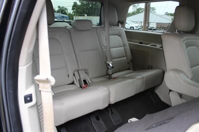 2018 Lincoln Navigator Premiere   - Photo 33 - Lexington, SC 29073