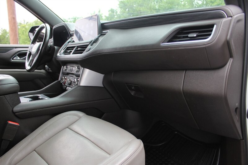 2021 GMC Yukon XL SLT - Photo 32 - Lexington, SC 29073