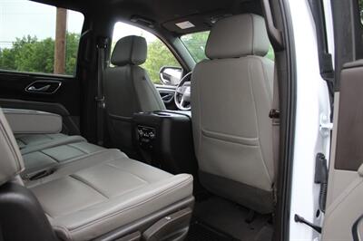 2021 GMC Yukon XL SLT - Photo 27 - Lexington, SC 29073