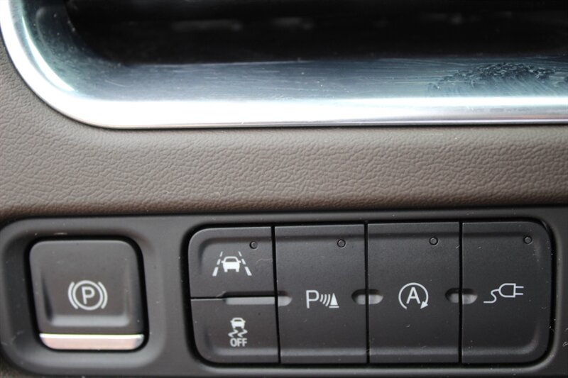 2021 GMC Yukon XL SLT - Photo 45 - Lexington, SC 29073